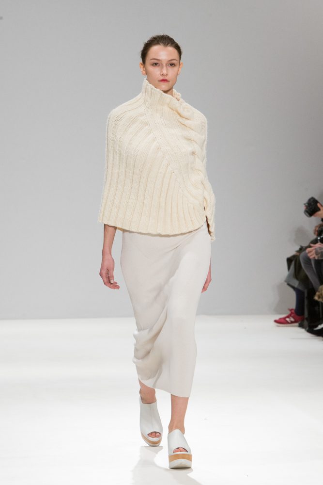 APU JAN FASHION SCOUT LFW London Fashion Week AW17 CARRO Studio-58 APUJAN has developed a distinctive place within London fashion through its imaginative approach to knitwear, intricate pattern and storytelling