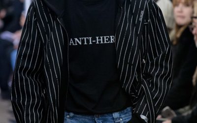 Icosae: The Art of Modern Romanticism